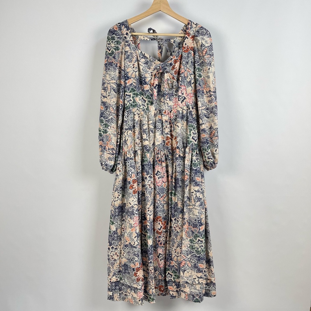 Moon River Floral Print Dress Size S Multi Sweetheart Neckline With Center Tie
